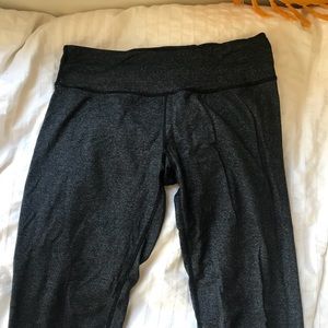 Wunder Under Lululemon Leggings Size 8 in Grey
